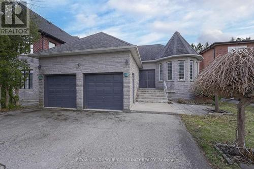 421 Sunset Beach Road, Richmond Hill, ON - Outdoor With Facade