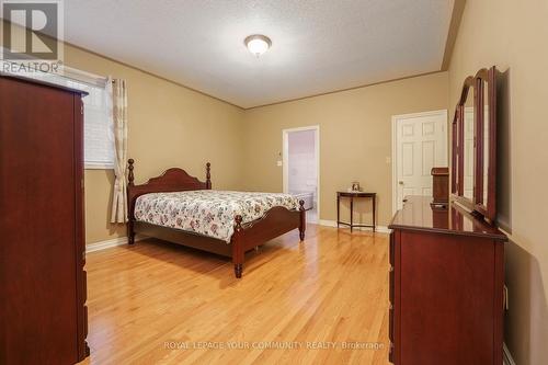421 Sunset Beach Rd, Richmond Hill, ON - Indoor Photo Showing Bedroom