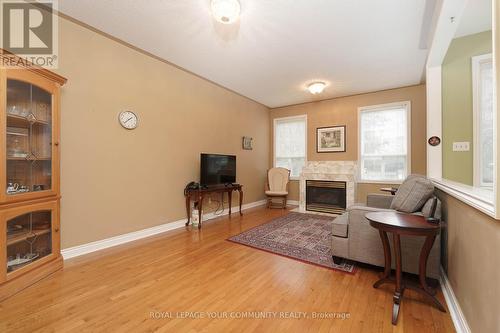 421 Sunset Beach Rd, Richmond Hill, ON - Indoor Photo Showing Living Room With Fireplace