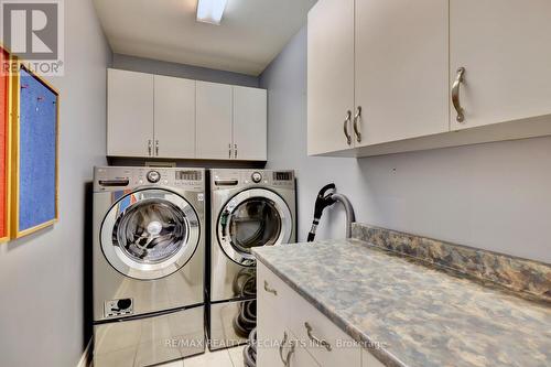 1275 Donlea Crescent, Oakville, ON - Indoor Photo Showing Laundry Room