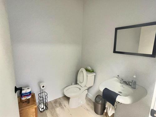Salle de bains - 557 Ch. Kipawa, Témiscaming, QC - Indoor Photo Showing Bathroom