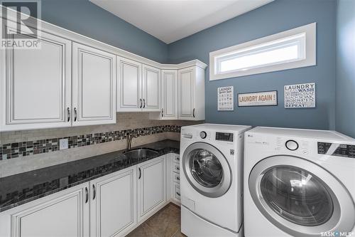 4144 Green Willow Terrace E, Regina, SK - Indoor Photo Showing Laundry Room