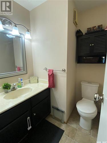 10620 Bennett Crescent, North Battleford, SK - Indoor Photo Showing Bathroom