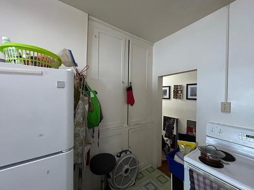 410 Gore Street, Nelson, BC - Indoor Photo Showing Laundry Room