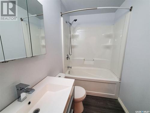 410 East Avenue, Kamsack, SK - Indoor Photo Showing Bathroom