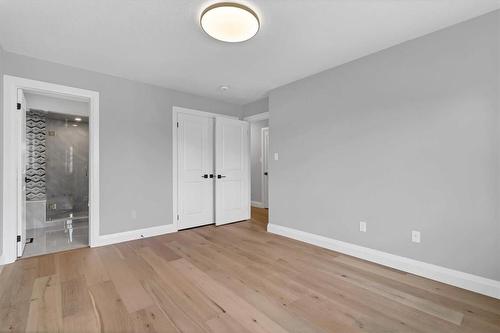 20 Miller Drive, Hamilton, ON - Indoor Photo Showing Other Room