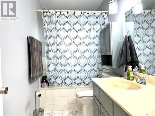 36 Centennial Crescent, Melville, SK - Indoor Photo Showing Bathroom