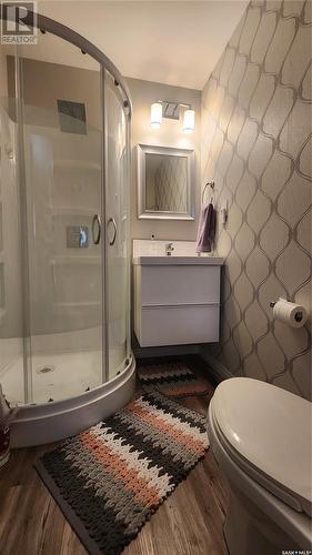 565 Alberta Street, Melville, SK - Indoor Photo Showing Bathroom