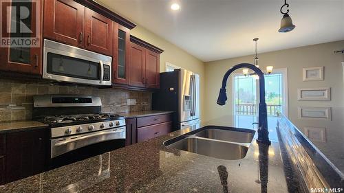 9 Park Boulevard, Melville, SK - Indoor Photo Showing Kitchen With Double Sink