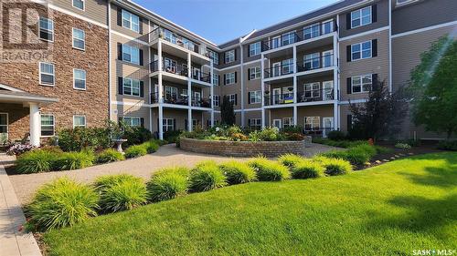 323 680 7Th Avenue E, Melville, SK - Outdoor With Balcony With Facade