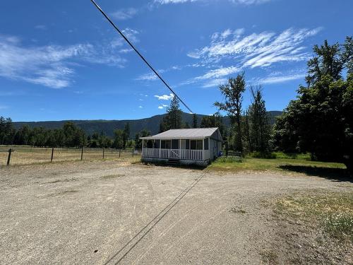 5740 Division Street, Grand Forks, BC - Outdoor With Deck Patio Veranda