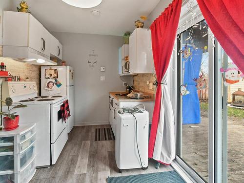 Logement - 5524  - 5528 Av. Auteuil, Brossard, QC - Indoor Photo Showing Laundry Room