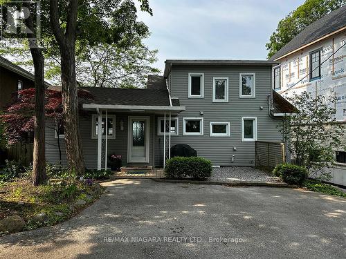 10571 Lakeshore Rd W, Wainfleet, ON - Outdoor With Facade