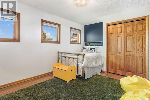 331 Emerald Court, Saskatoon, SK - Indoor Photo Showing Bedroom