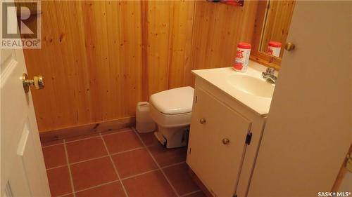 2100 Courtney Street, Regina, SK - Indoor Photo Showing Bathroom