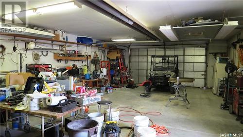 2100 Courtney Street, Regina, SK - Indoor Photo Showing Garage