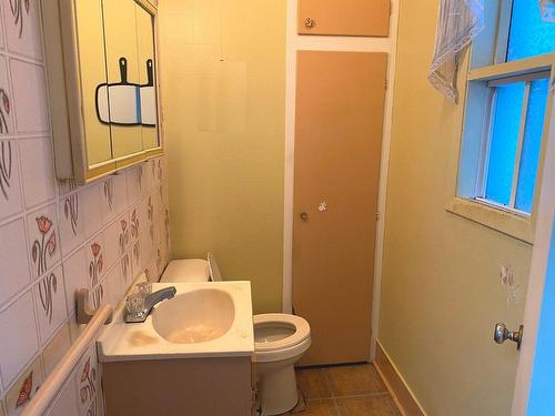 Powder room - 212Z  - 212Y Rue Cardinal-Bégin E., Rouyn-Noranda, QC - Indoor Photo Showing Bathroom