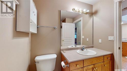 2169 Smith Street, Regina, SK - Indoor Photo Showing Bathroom