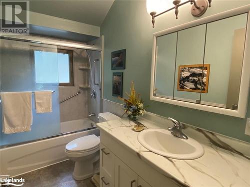 1052 Portage Road, Haliburton, ON - Indoor Photo Showing Bathroom
