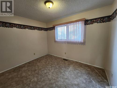 58 Avens Road, Moose Jaw, SK - Indoor Photo Showing Other Room