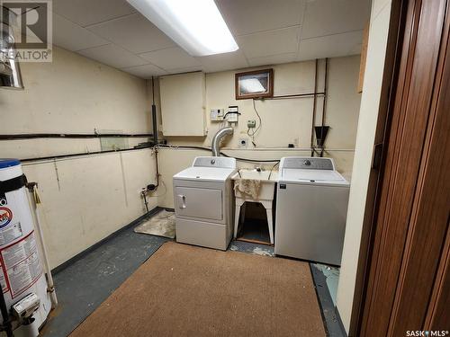 58 Avens Road, Moose Jaw, SK - Indoor Photo Showing Laundry Room