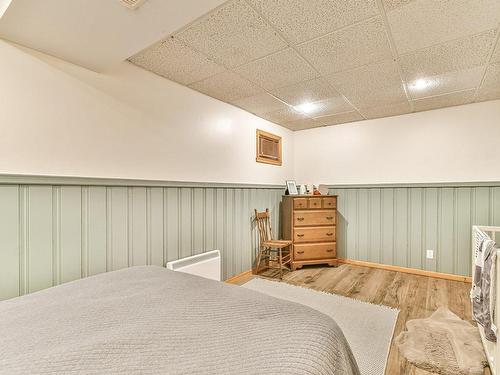 Bedroom - 265 Ch. De La Montagne, Piedmont, QC - Indoor