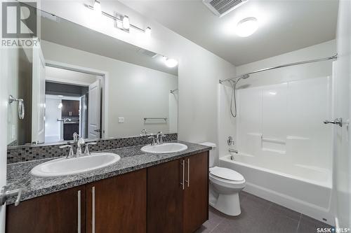 303 2313 Montreal Street, Regina, SK - Indoor Photo Showing Bathroom