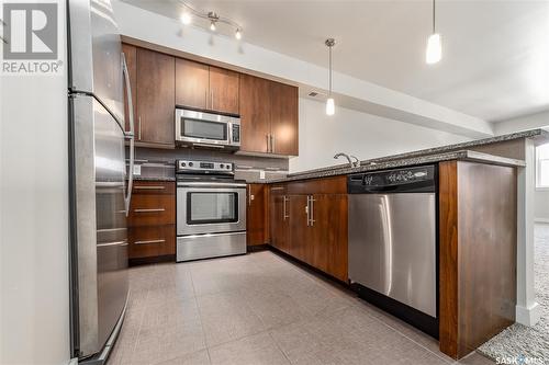303 2313 Montreal Street, Regina, SK - Indoor Photo Showing Kitchen With Stainless Steel Kitchen
