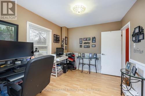 2766 County Rd 40 Rd, Quinte West, ON - Indoor Photo Showing Office