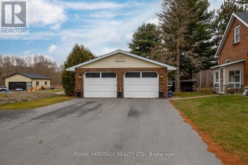 2766 County Rd 40 Rd, Quinte West, ON - Outdoor