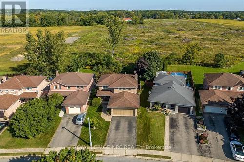 143 Briarsdale Crescent, Welland, ON - Outdoor With View