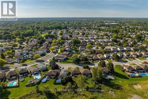 143 Briarsdale Crescent, Welland, ON - Outdoor With View