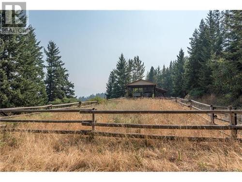 4239 Salmon River Road, Armstrong, BC 