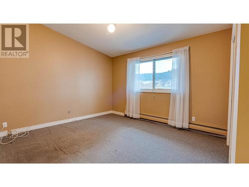 7856 Tronson Road, Vernon, BC - Indoor Photo Showing Other Room