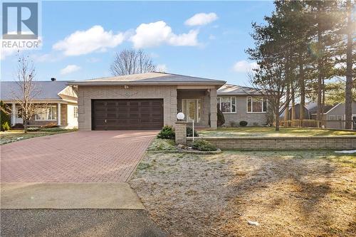 30 Sandhill Drive, Barry'S Bay, ON - Outdoor