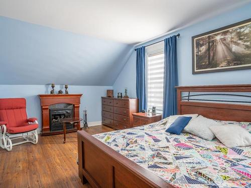 Master bedroom - 11575 2E Avenue, Saint-Georges, QC - Indoor Photo Showing Bedroom