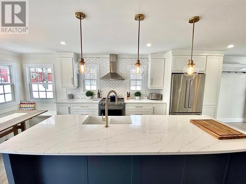 55 Wings Point Road, Wing'S Point, NL - Indoor Photo Showing Kitchen With Upgraded Kitchen