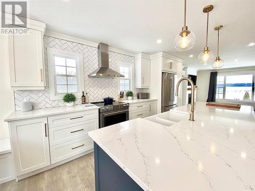 55 Wings Point Road, Wing'S Point, NL - Indoor Photo Showing Kitchen With Double Sink With Upgraded Kitchen