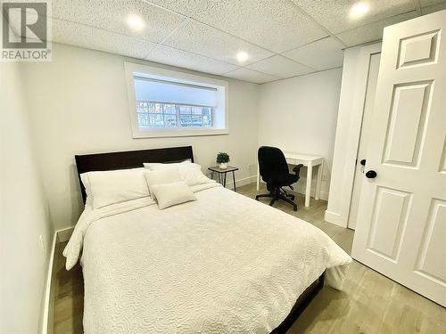 55 Wings Point Road, Wing'S Point, NL - Indoor Photo Showing Bedroom