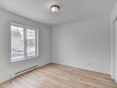 Bedroom - 23 Rue Des Pins, Saint-Rémi, QC - Indoor Photo Showing Other Room