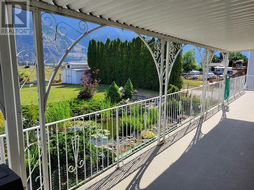 829 3Rd Avenue, Keremeos, BC - Outdoor With Exterior