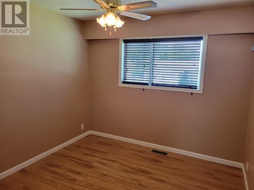 829 3Rd Avenue, Keremeos, BC - Indoor Photo Showing Other Room