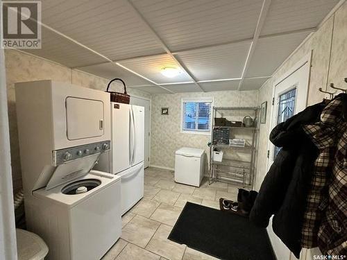 103 Lemieux Crescent, Leoville, SK - Indoor Photo Showing Laundry Room