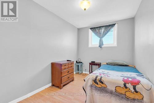 320 Glen Miller Rd, Quinte West, ON - Indoor Photo Showing Bedroom