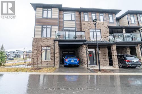 ##1 -2610 Kettering Pl, London, ON - Outdoor With Balcony With Facade