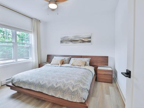 Chambre Ã  coucher principale - 2A-280 Rue Du Mont-Plaisant, Mont-Tremblant, QC - Indoor Photo Showing Bedroom