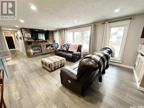 201 Prairie Street, Yellow Grass, SK - Indoor Photo Showing Living Room