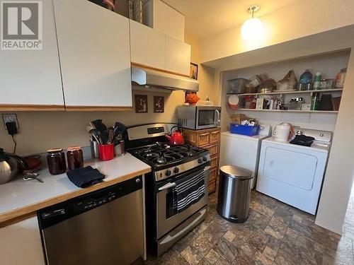 5011 Graham Avenue, Terrace, BC - Indoor Photo Showing Laundry Room