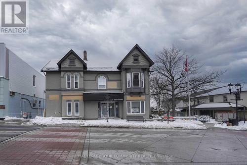 171 Main St, Newmarket, ON 