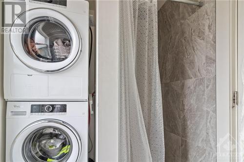 75 John Street, Brockville, ON - Indoor Photo Showing Laundry Room